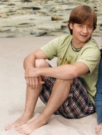 Jason Earles