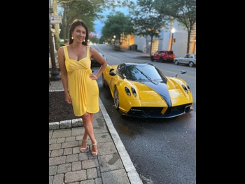  alt="Erika Arias"