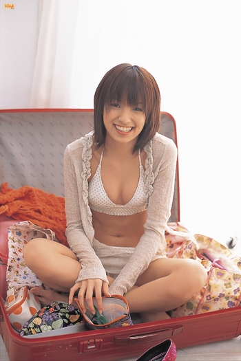 Akina Minami