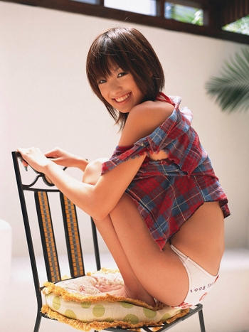 Akina Minami