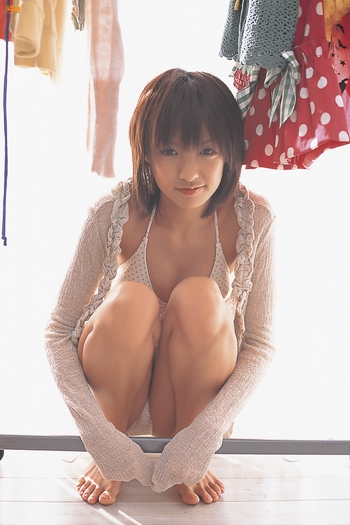 Akina Minami