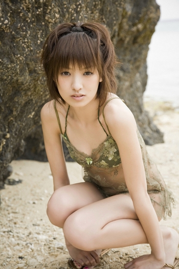 Akina Minami