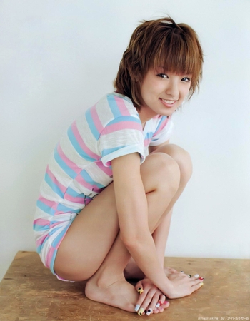 Akina Minami