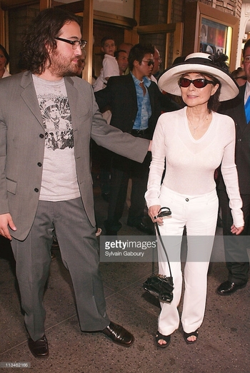 Yoko Ono