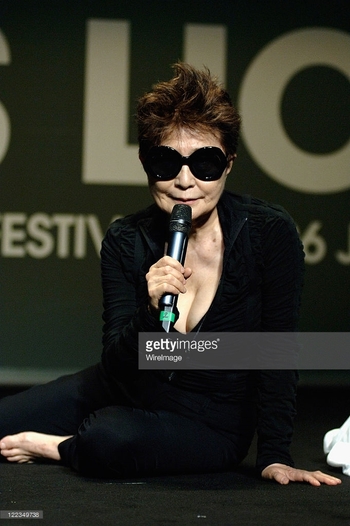 Yoko Ono