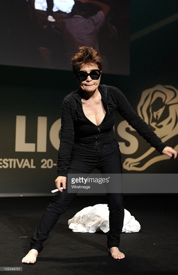 Yoko Ono