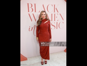  alt="Tina Knowles"