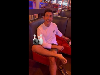  alt="Josh Peck"