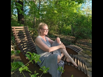  alt="Christa Kummer"