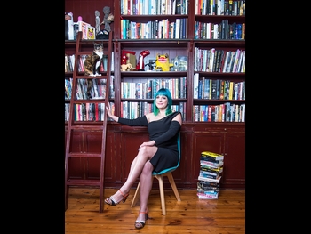  alt="Lauren Beukes"