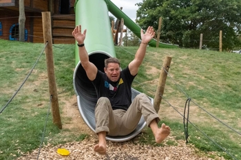 Steve Backshall