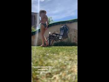  alt="Aleksandra Zhivova"