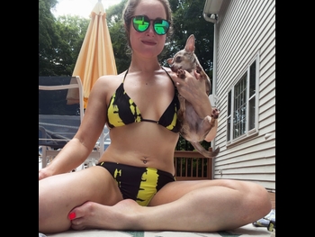  alt="Jordan Elizabeth Gelber"