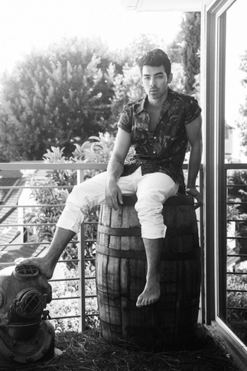 Joe Jonas