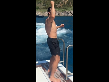  alt="Joe Jonas"
