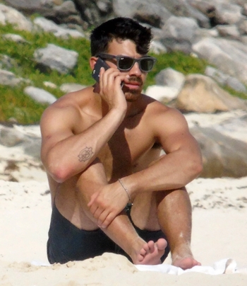 Joe Jonas