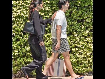  alt="Joe Jonas"