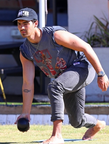 Joe Jonas