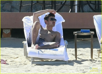 Joe Jonas