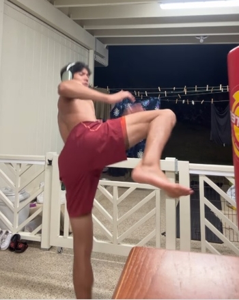Kainalu Moya