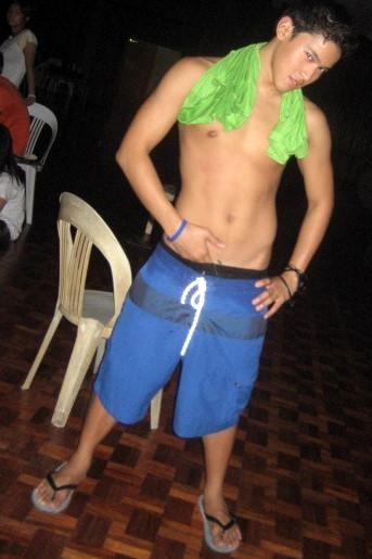 Enchong Dee