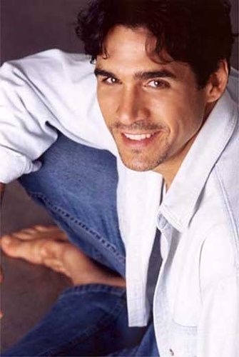 Adrian Paul