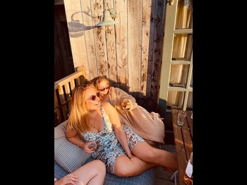  alt="Lucy Aarden"