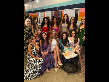  alt="Jacqueline Laurita"