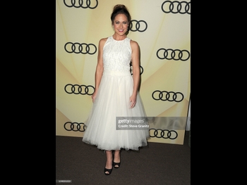 alt="Nikki Deloach"