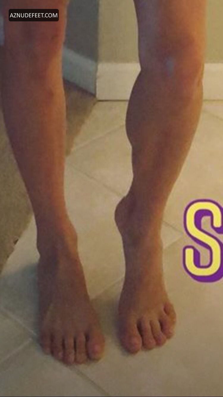 KAT EDORSSON Feet - AZNudeFeet