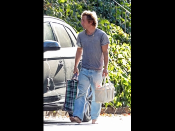  alt="Jeremy Allen White"