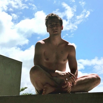 Jeremy Allen White