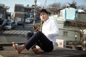 Joong-Ki Song