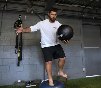 Laurent Duvernay-Tardif