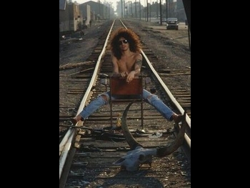  alt="Slash"