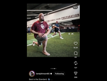 alt="Lane Johnson"
