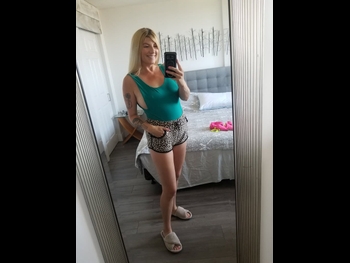  alt="Raymi Lauren White"