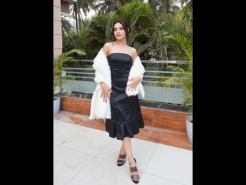  alt="Drishti Thakur"