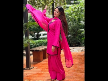  alt="Drishti Thakur"