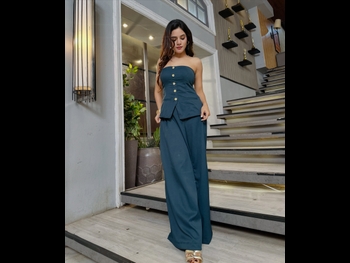  alt="Drishti Thakur"
