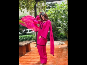  alt="Drishti Thakur"