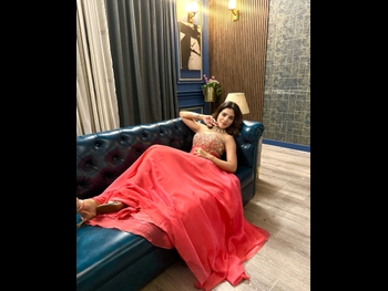  alt="Drishti Thakur"