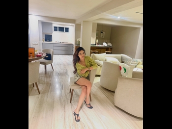  alt="Drishti Thakur"