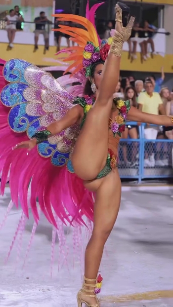 Alane Dias