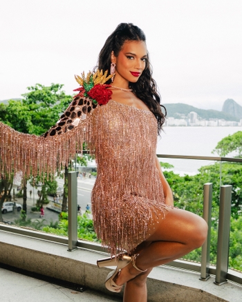 Alane Dias