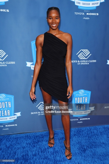Damaris Lewis