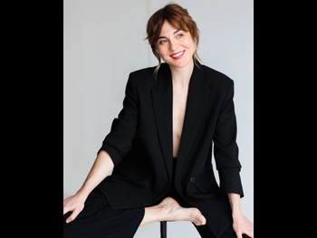  alt="Alba Loureiro"
