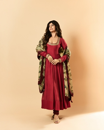 Anjini Dhawan