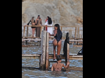  alt="Tina Kunakey"