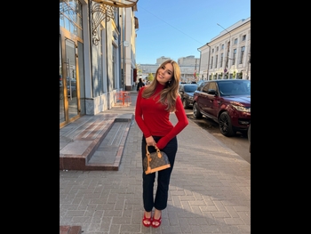  alt="Elizaveta Nugumanova"